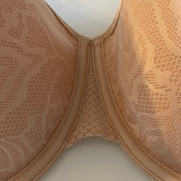 NWOT Wacoal Women’s Awareness Contour Underwire Bra in Nude, Size 40DDD - Picture 4 of 16